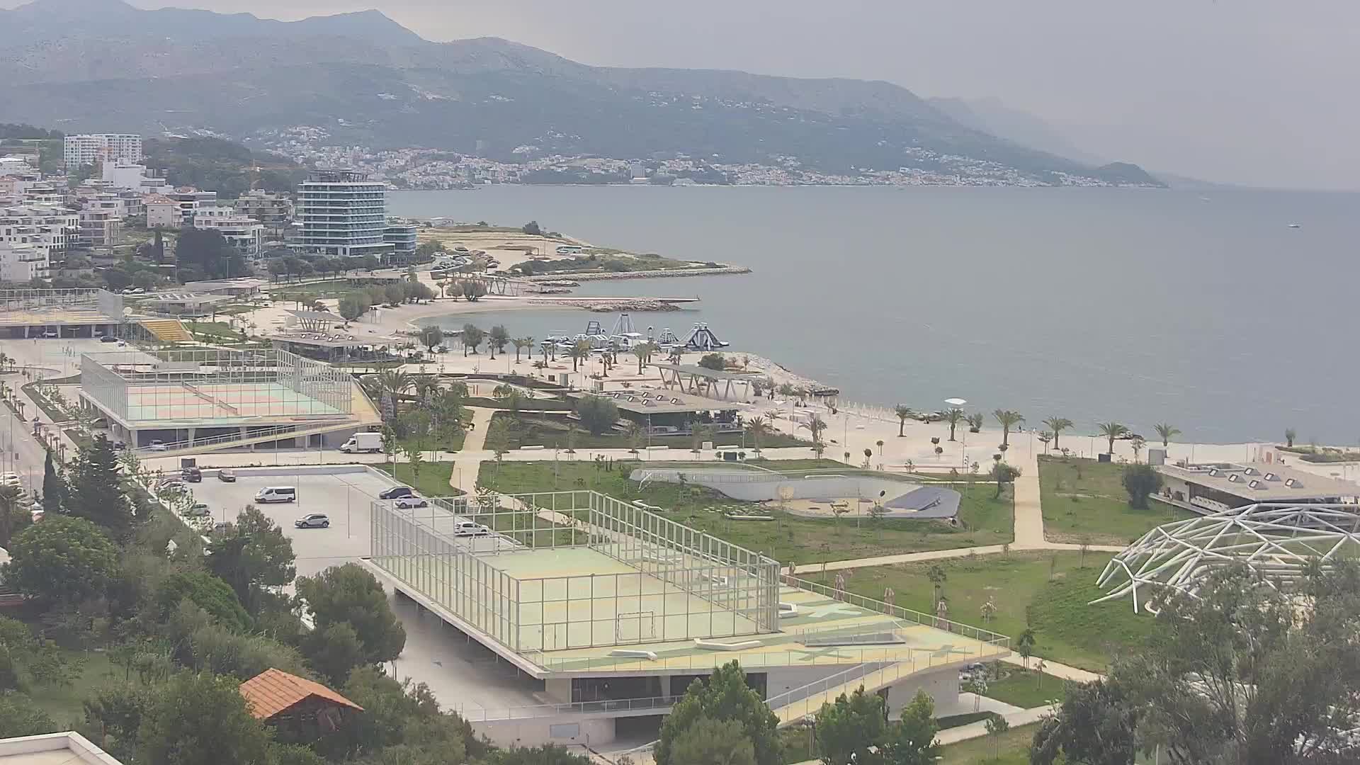 Plaža Žnjan in športni objekti – Split