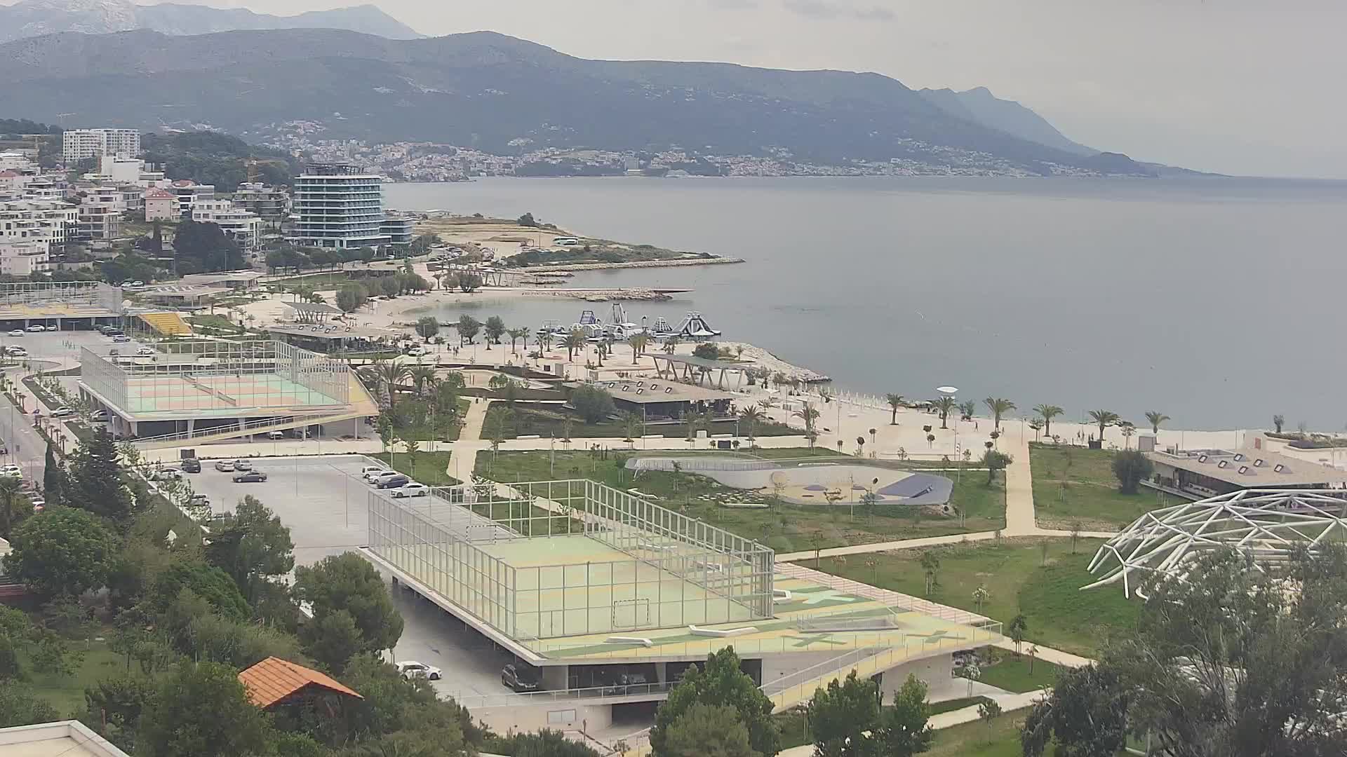 Plaža Žnjan in športni objekti – Split