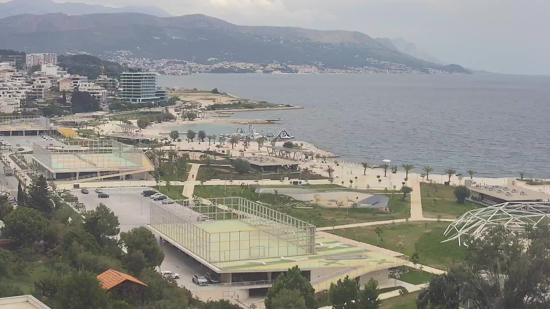 Plaža Žnjan in športni objekti – Split