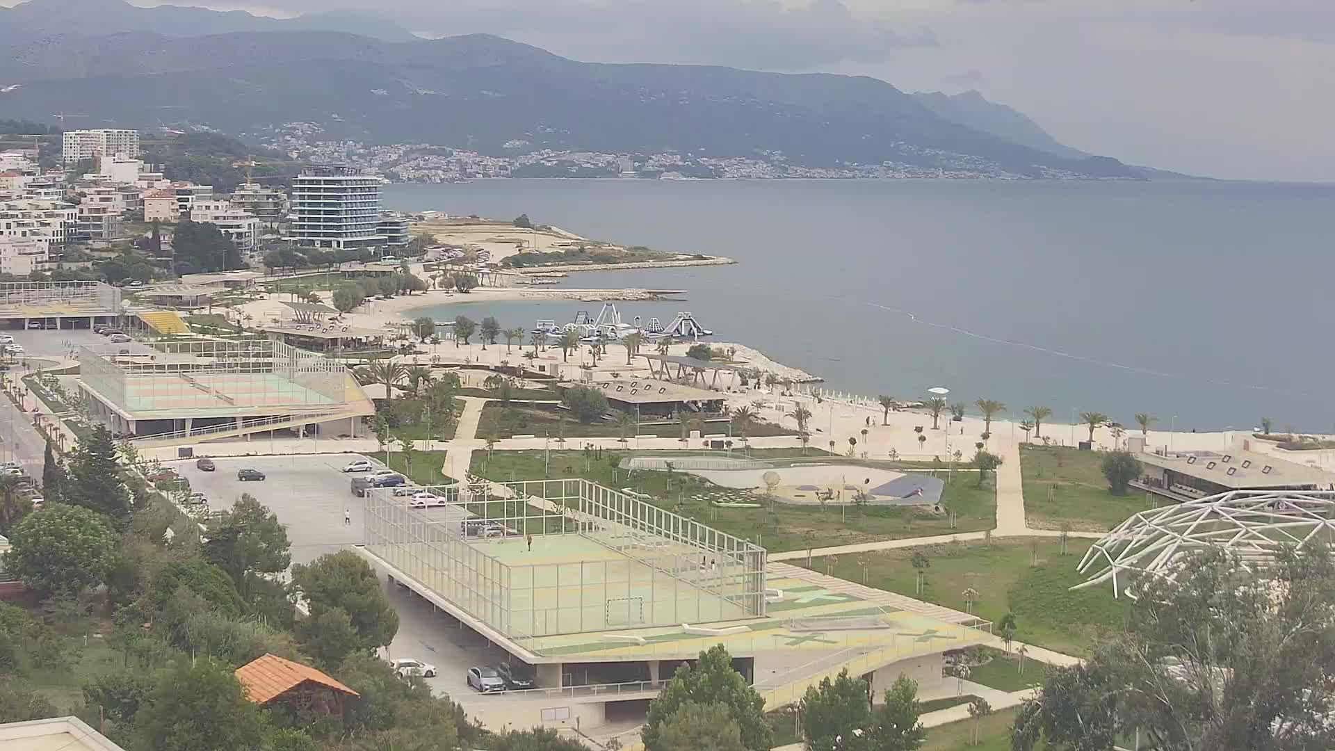Playa Žnjan e instalaciones deportivas – Split