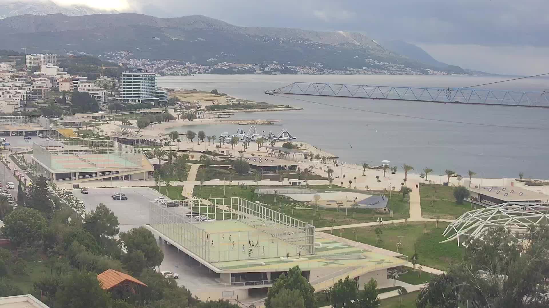 Playa Žnjan e instalaciones deportivas – Split