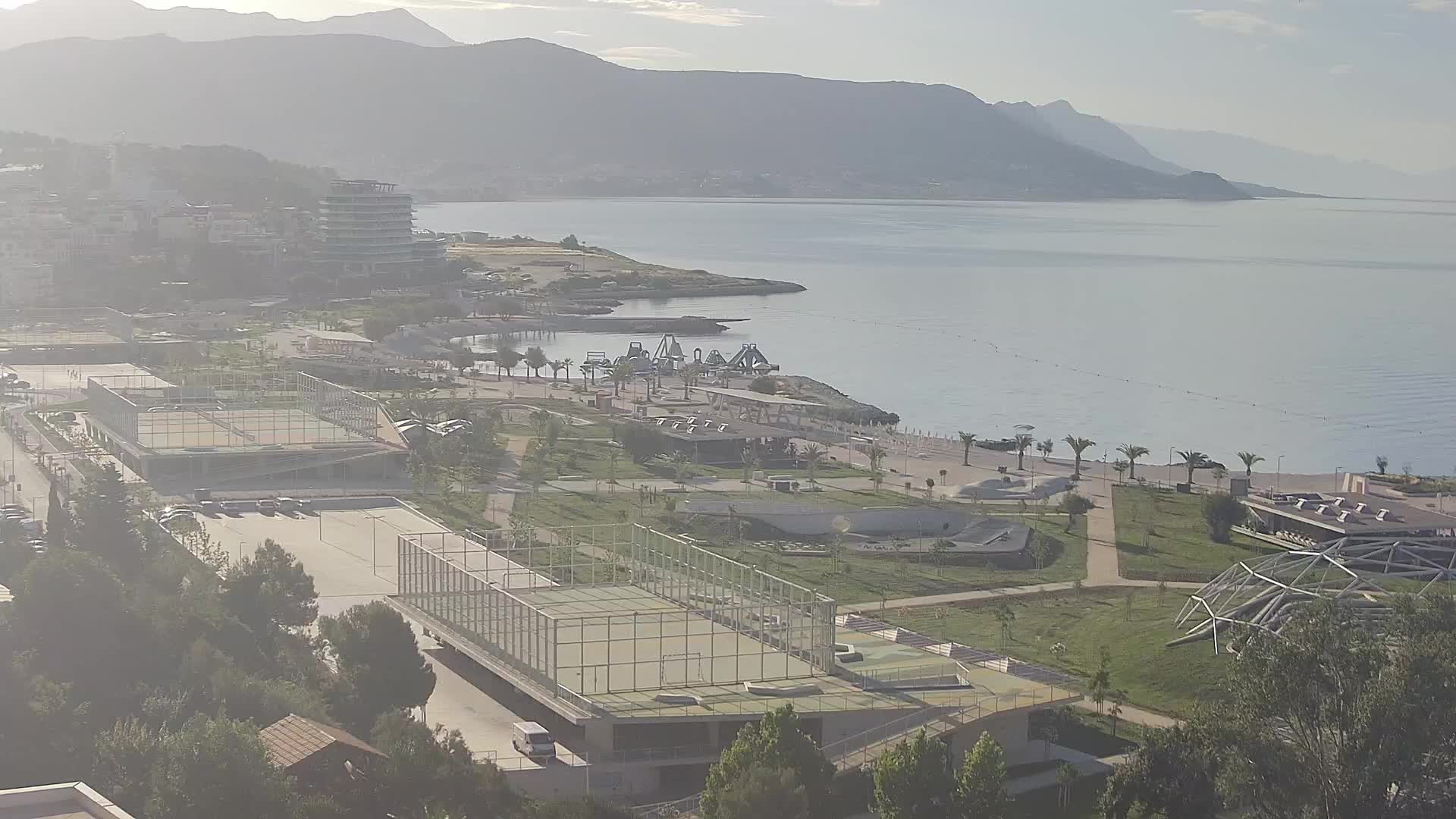 Playa Žnjan e instalaciones deportivas – Split