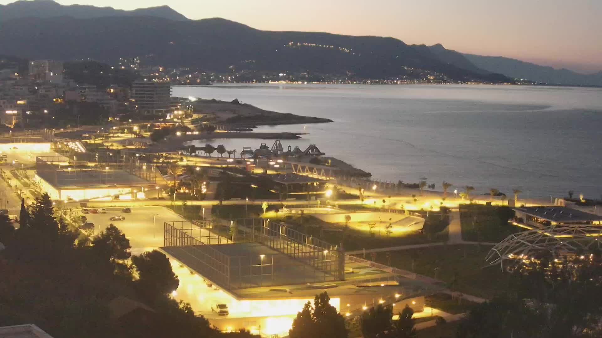 Plaža Žnjan in športni objekti – Split