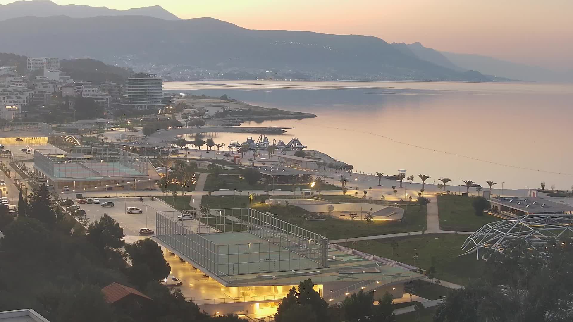 Plaža Žnjan in športni objekti – Split