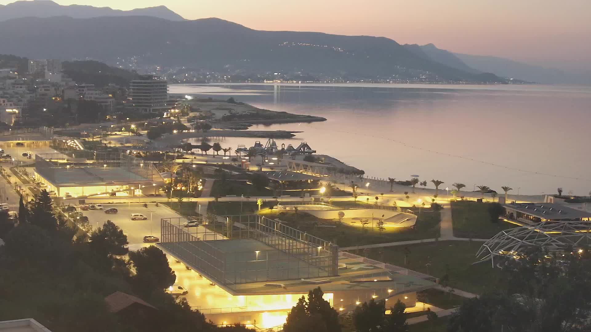 Plaža Žnjan in športni objekti – Split