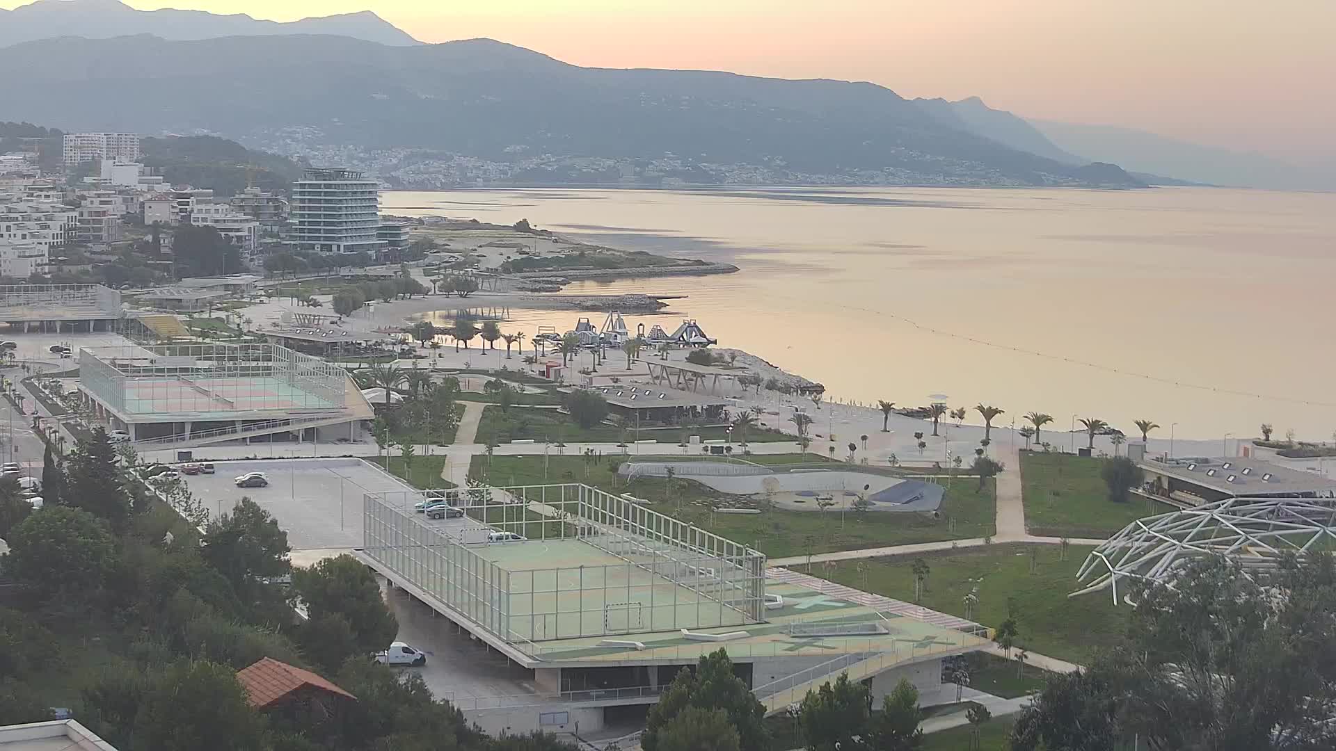Playa Žnjan e instalaciones deportivas – Split