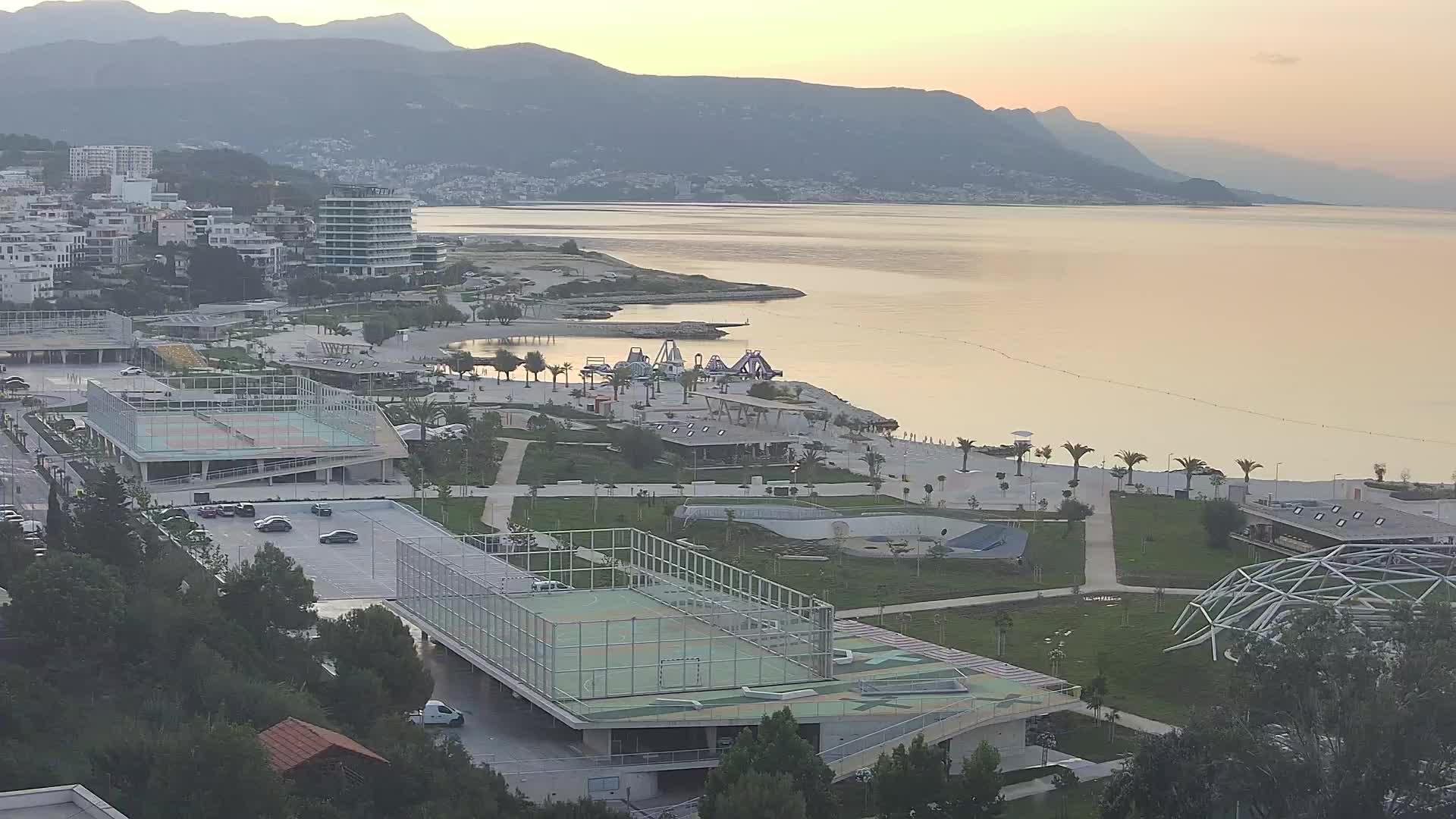 Plaža Žnjan in športni objekti – Split