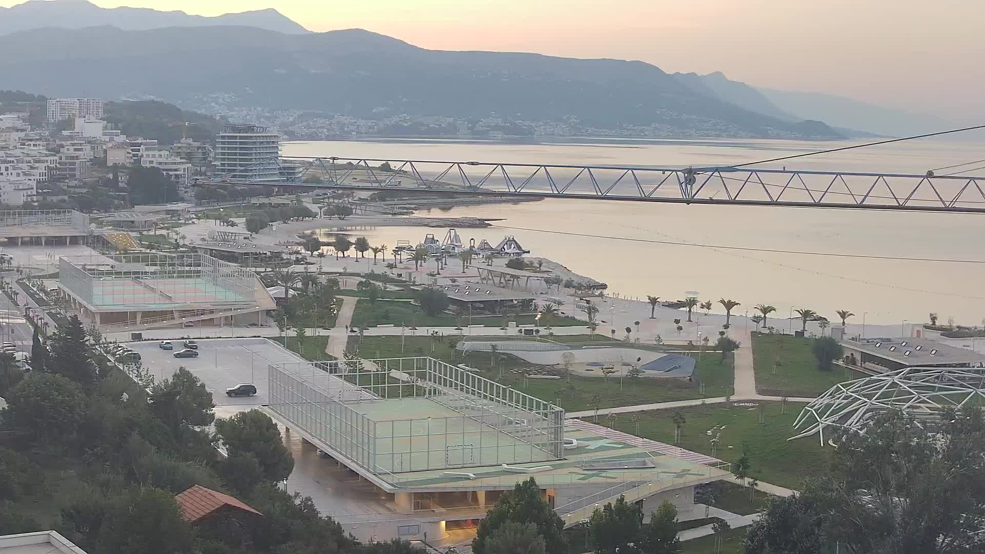 Plaža Žnjan in športni objekti – Split