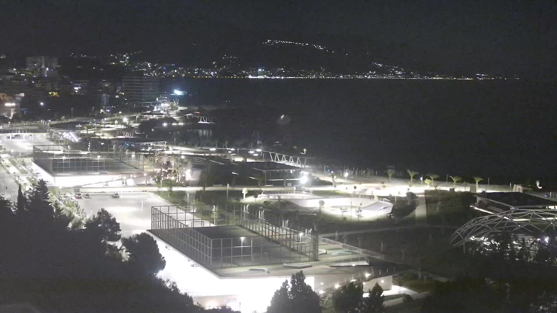 Playa Žnjan e instalaciones deportivas – Split