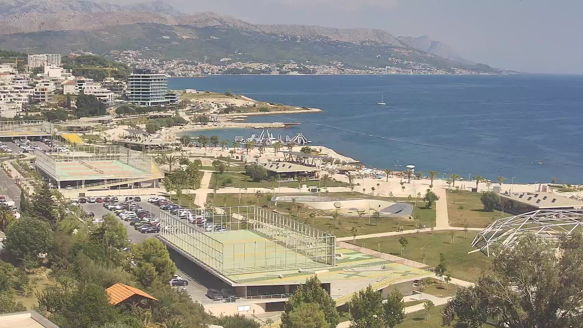 Plaža Žnjan in športni objekti – Split