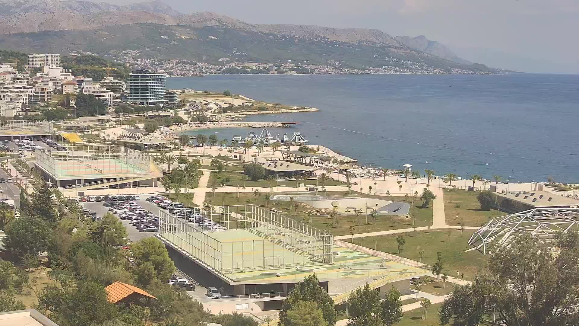 Plaža Žnjan in športni objekti – Split