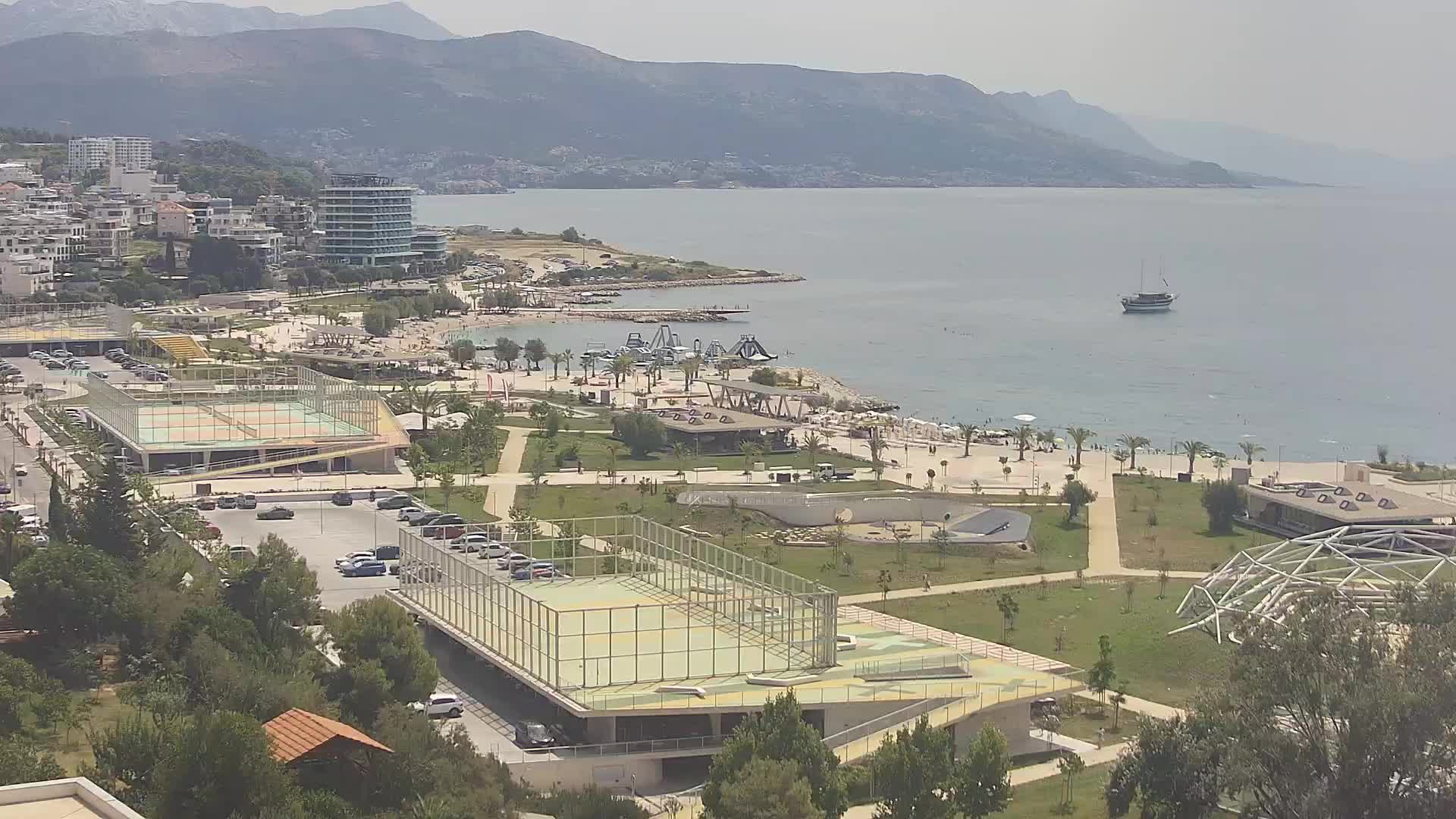 Plaža Žnjan in športni objekti – Split