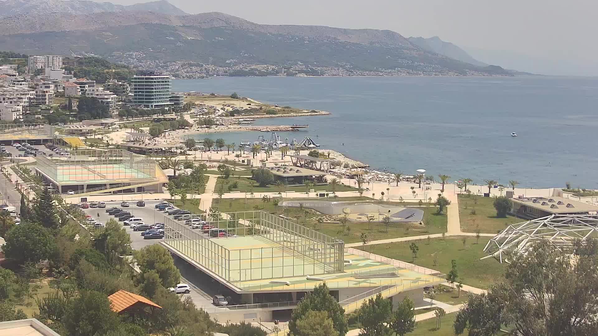 Playa Žnjan e instalaciones deportivas – Split
