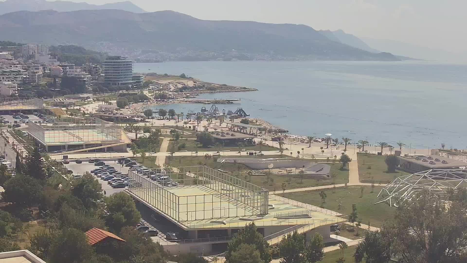 Plaža Žnjan in športni objekti – Split