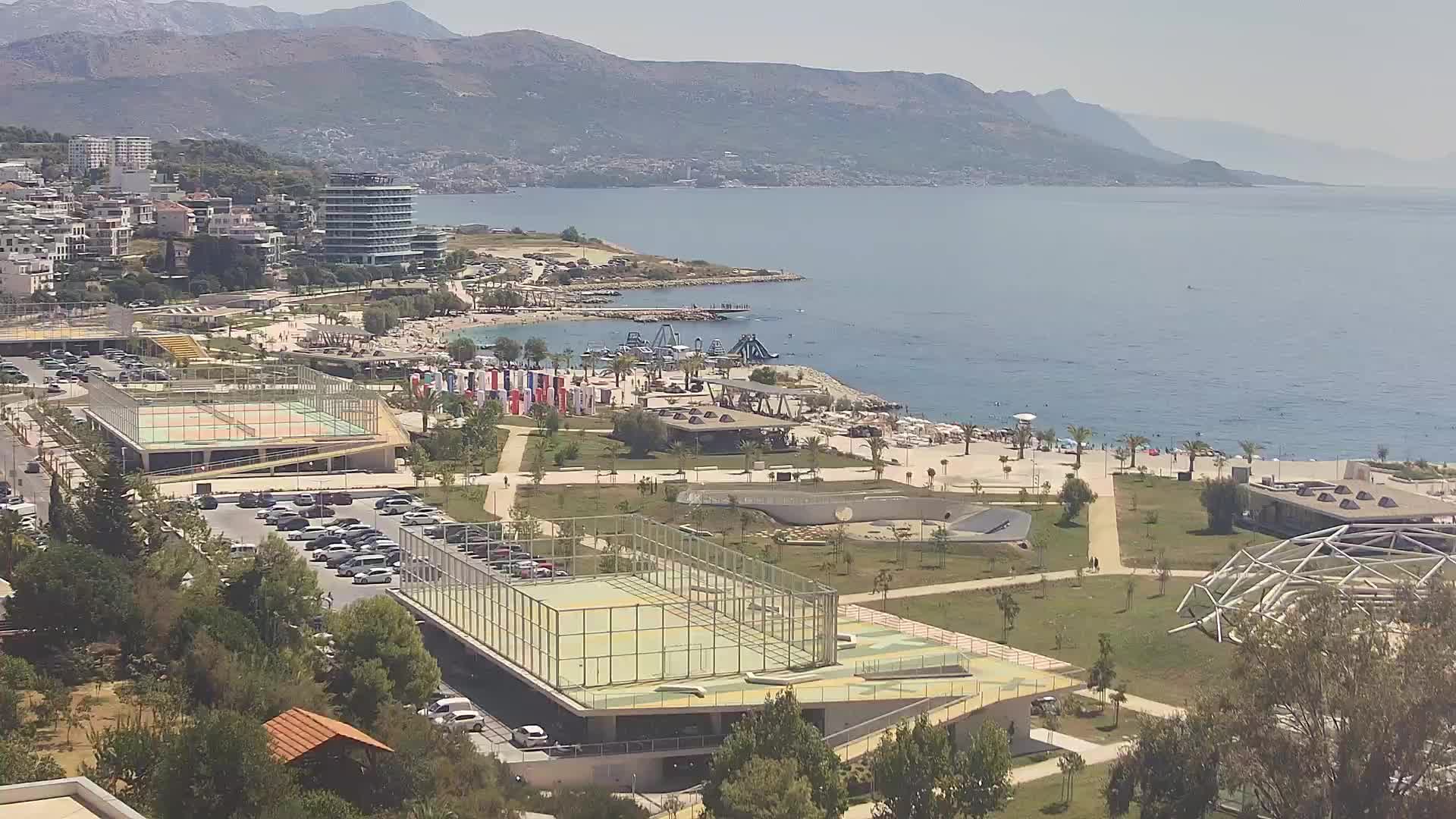 Plaža Žnjan in športni objekti – Split