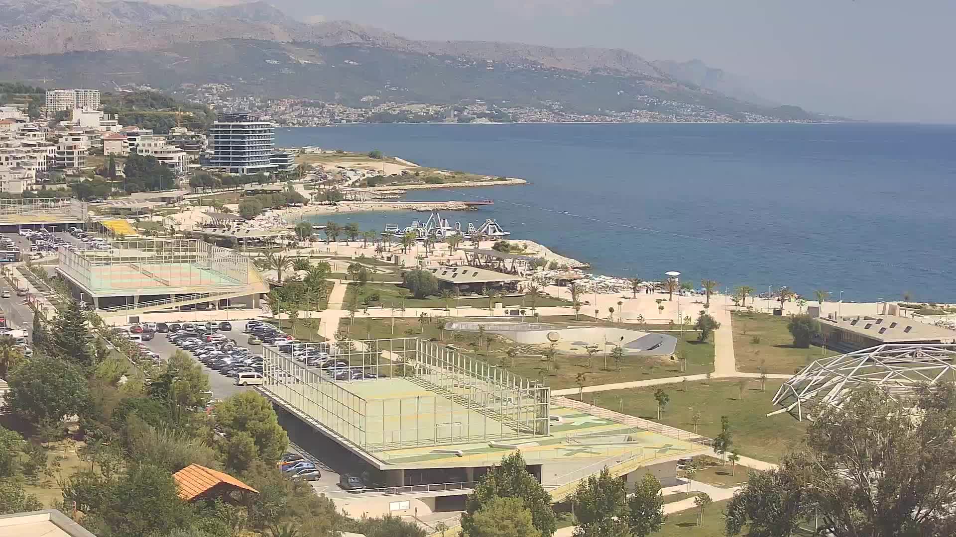 Playa Žnjan e instalaciones deportivas – Split