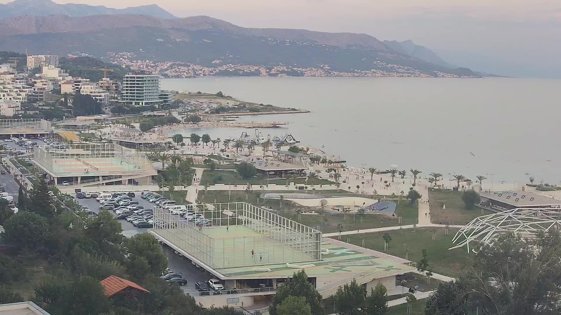 Playa Žnjan e instalaciones deportivas – Split