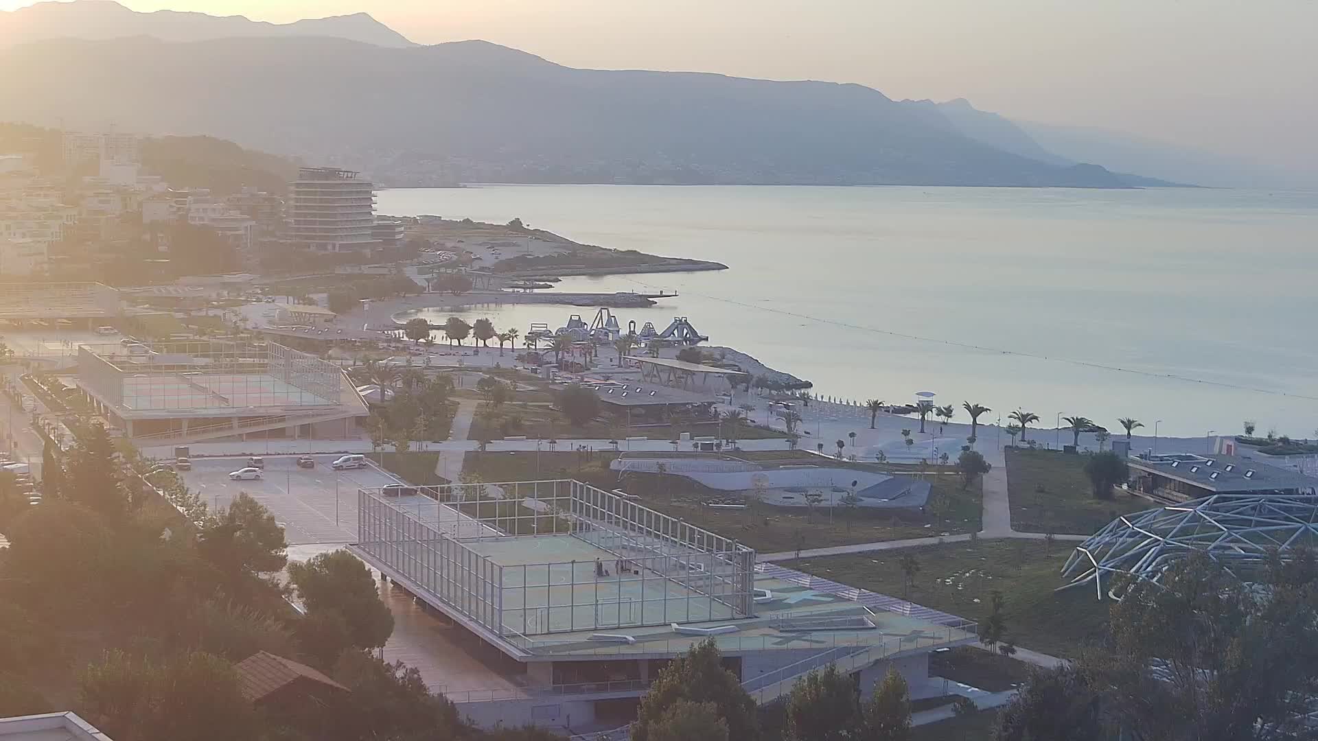 Playa Žnjan e instalaciones deportivas – Split