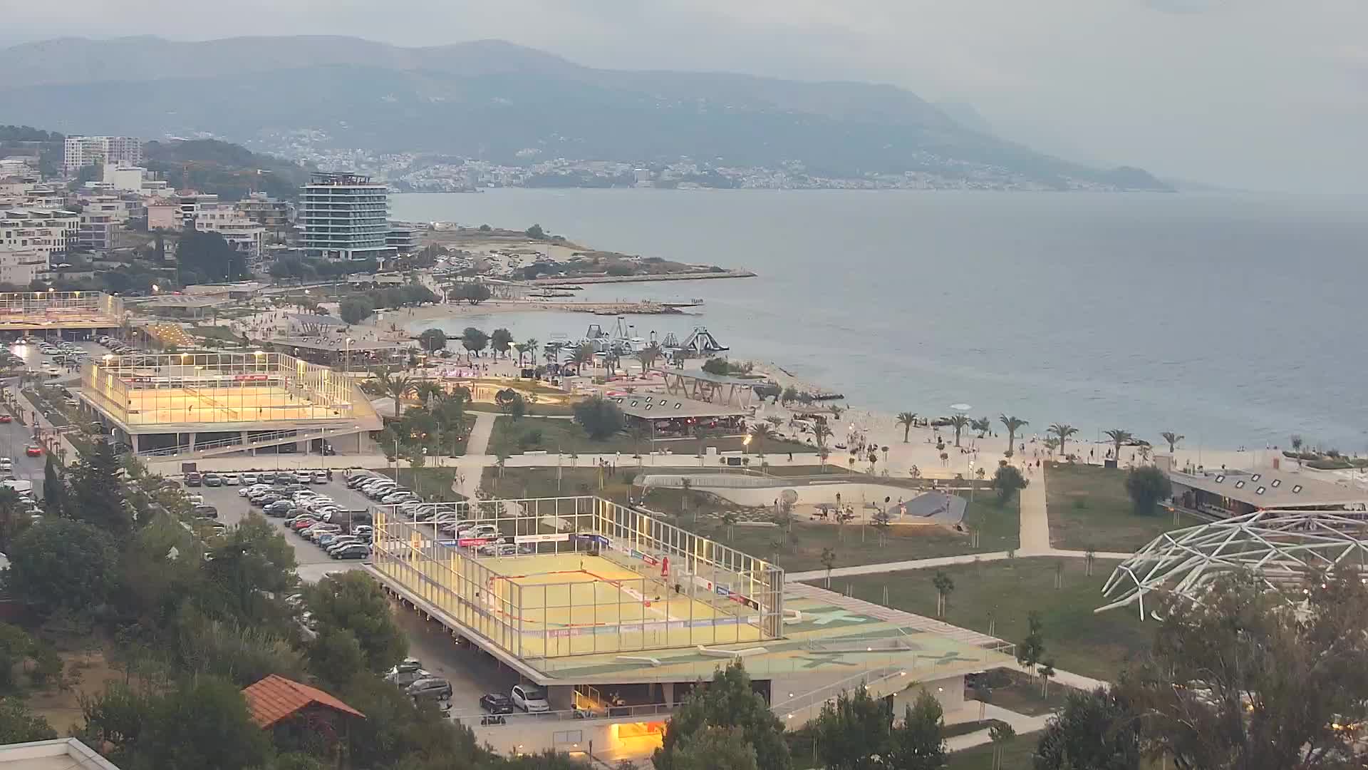Playa Žnjan e instalaciones deportivas – Split