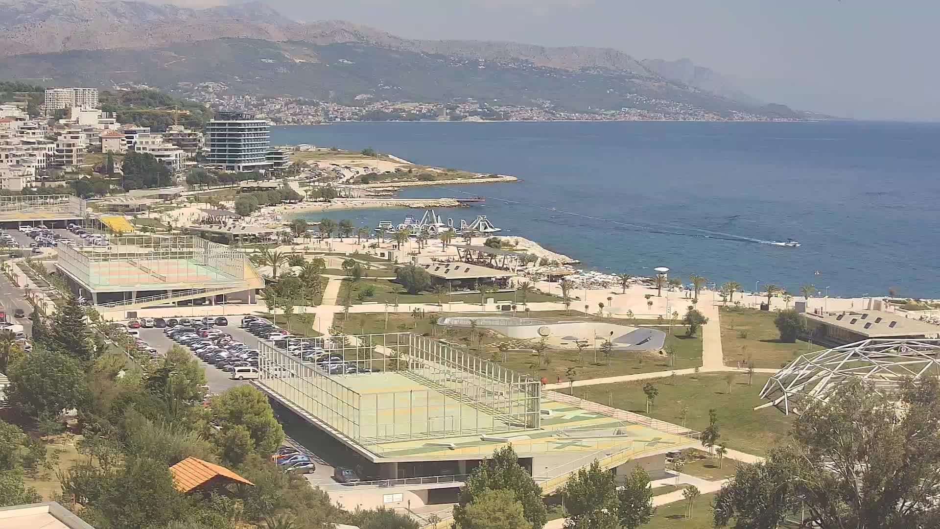 Playa Žnjan e instalaciones deportivas – Split