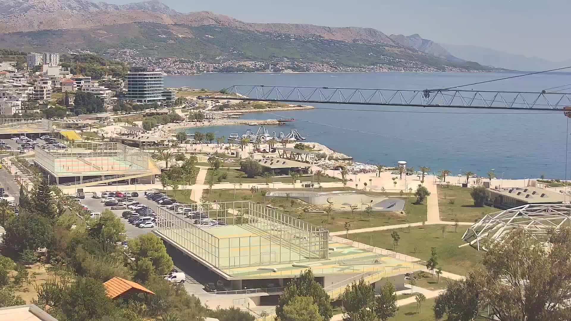 Plaža Žnjan in športni objekti – Split