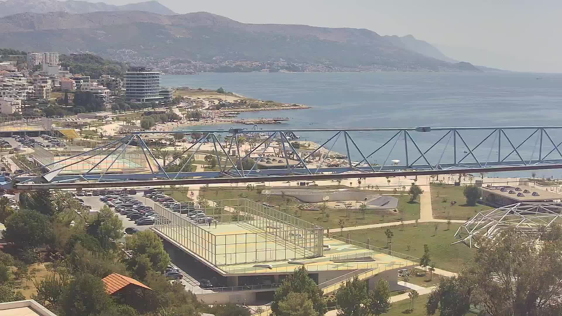 Plaža Žnjan in športni objekti – Split