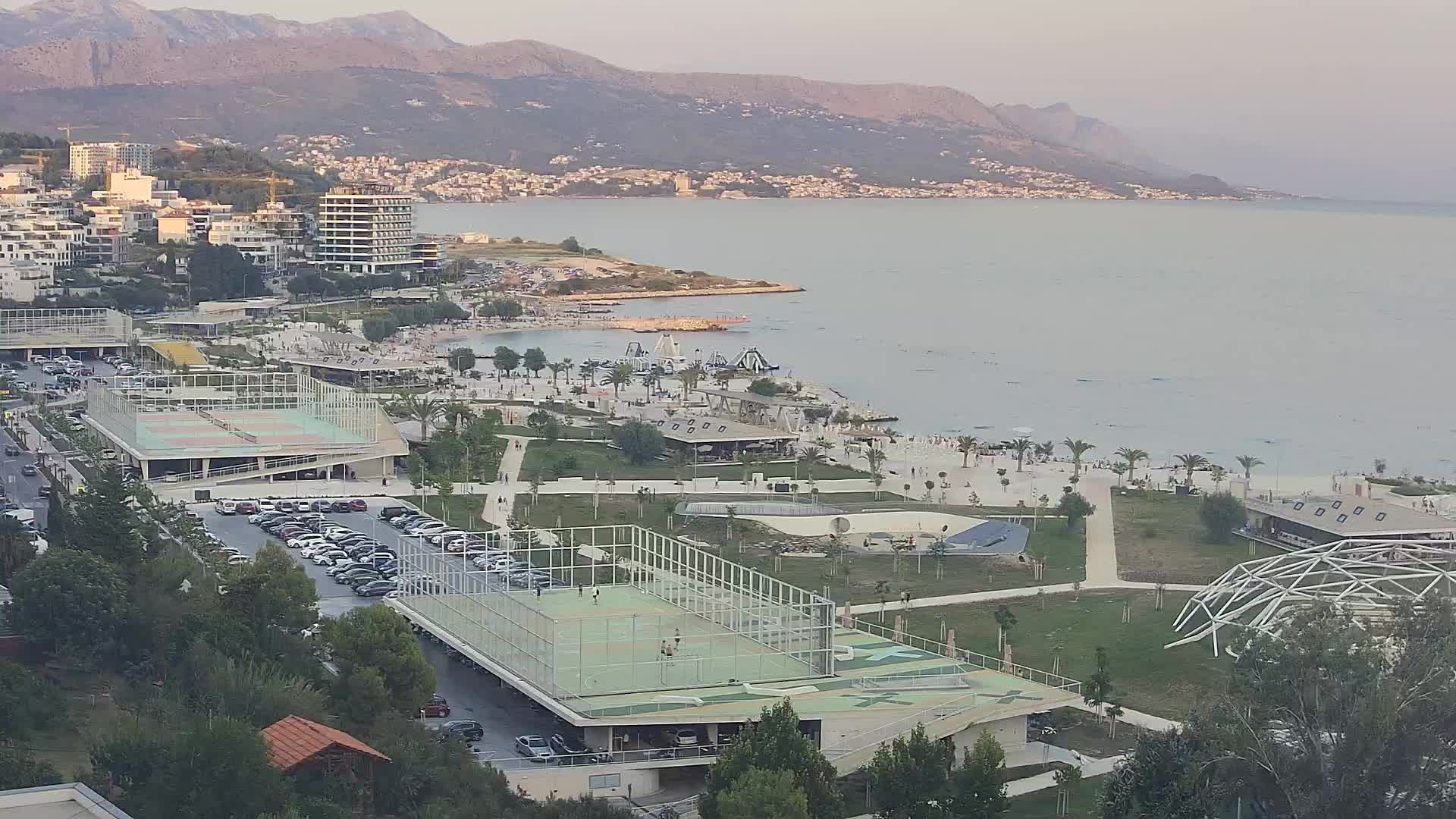 Playa Žnjan e instalaciones deportivas – Split