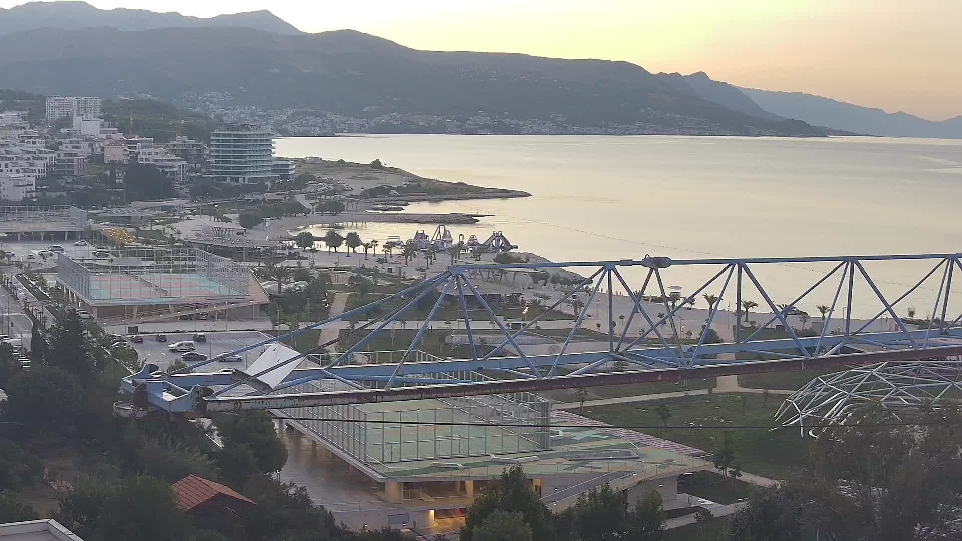 Plaža Žnjan in športni objekti – Split