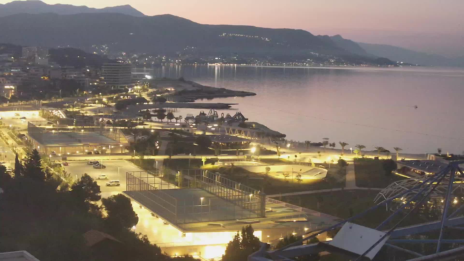 Plage Žnjan et installations sportives – Split