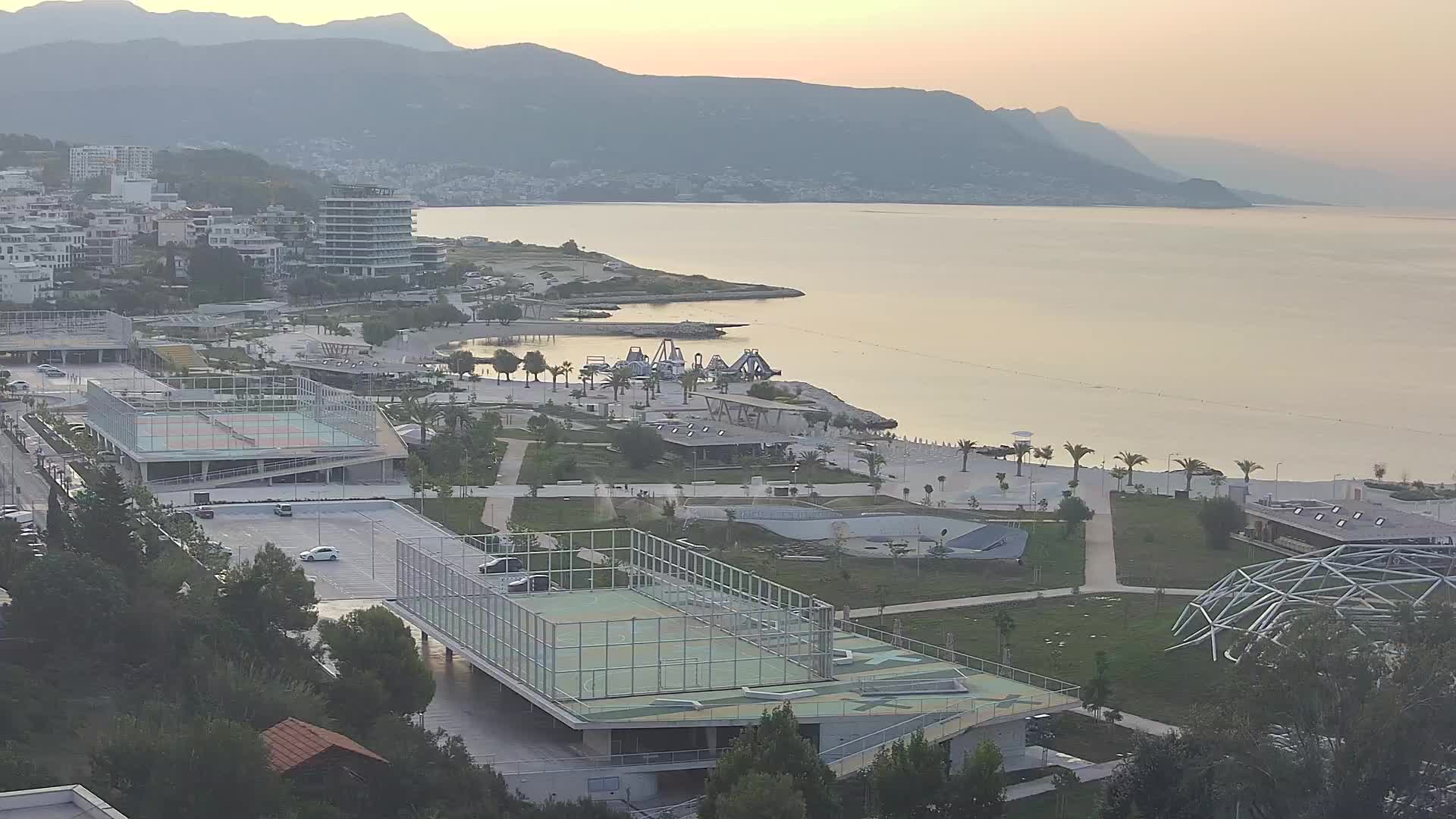 Playa Žnjan e instalaciones deportivas – Split