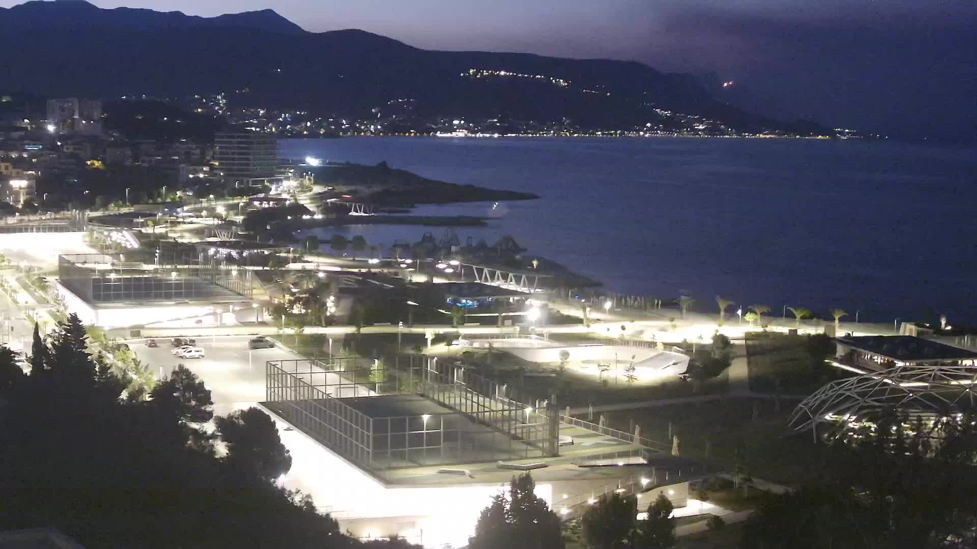 Playa Žnjan e instalaciones deportivas – Split