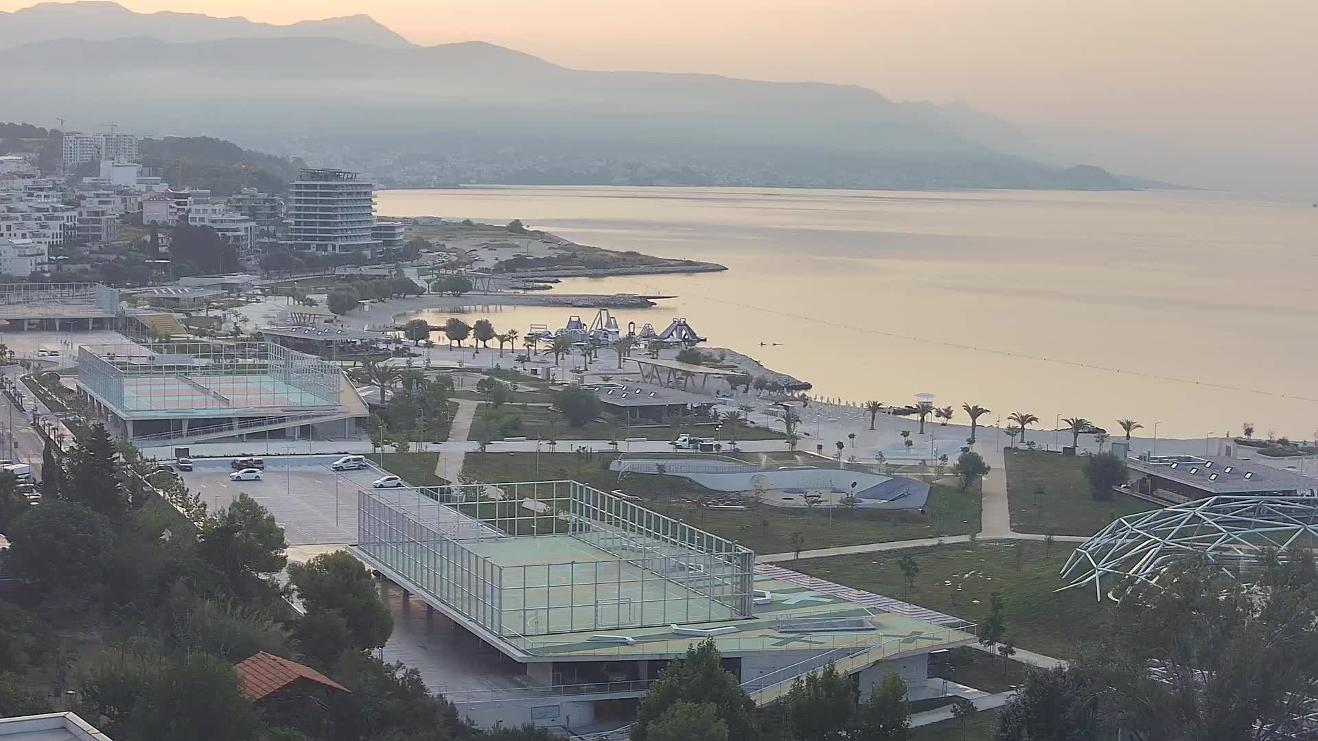 Plage Žnjan et installations sportives – Split