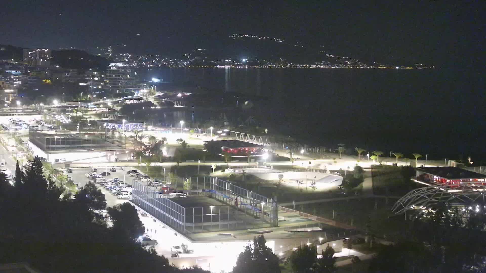 Playa Žnjan e instalaciones deportivas – Split
