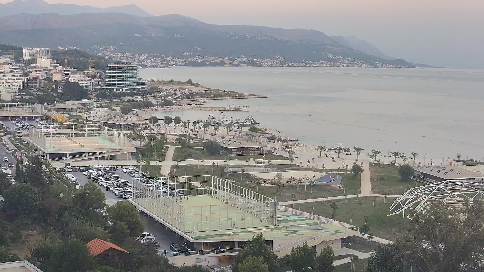 Playa Žnjan e instalaciones deportivas – Split