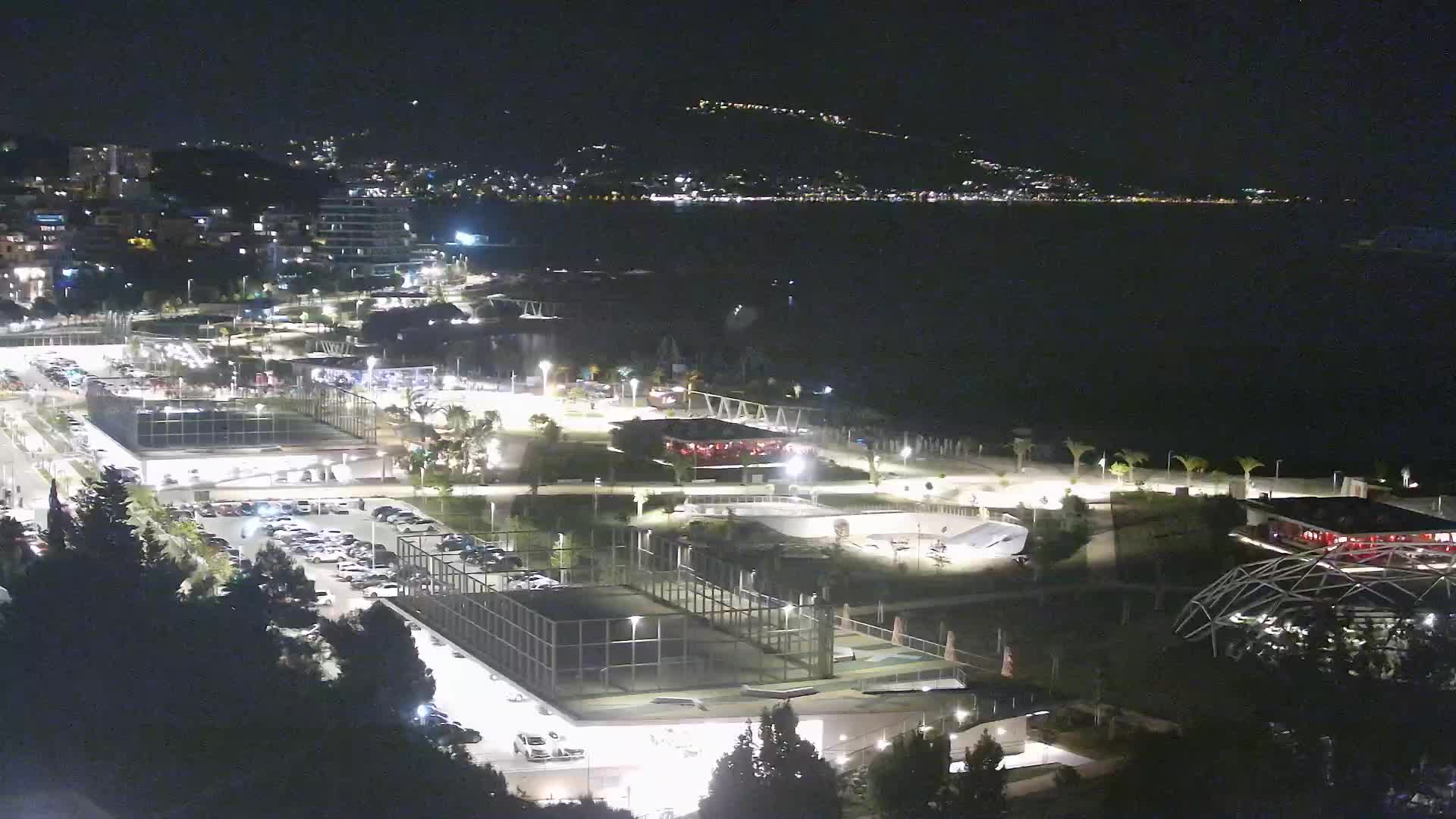 Playa Žnjan e instalaciones deportivas – Split