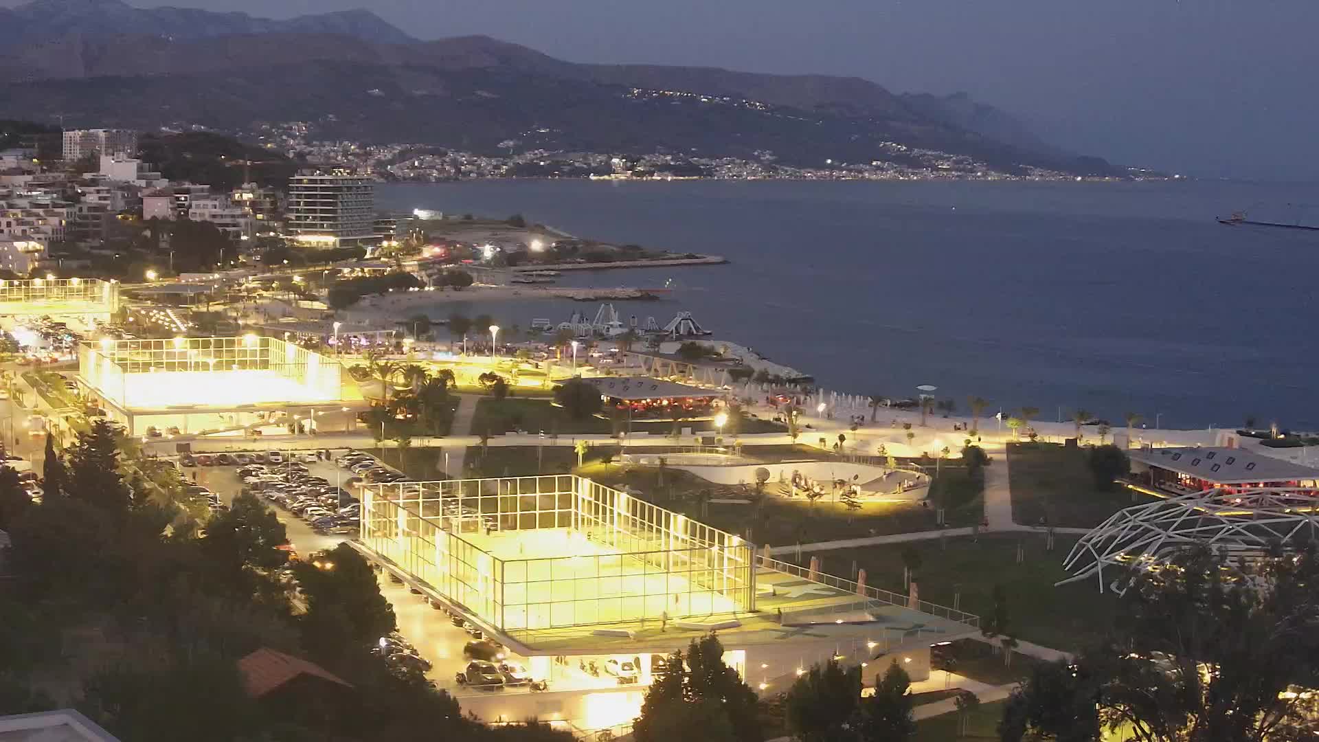 Plaža Žnjan in športni objekti – Split