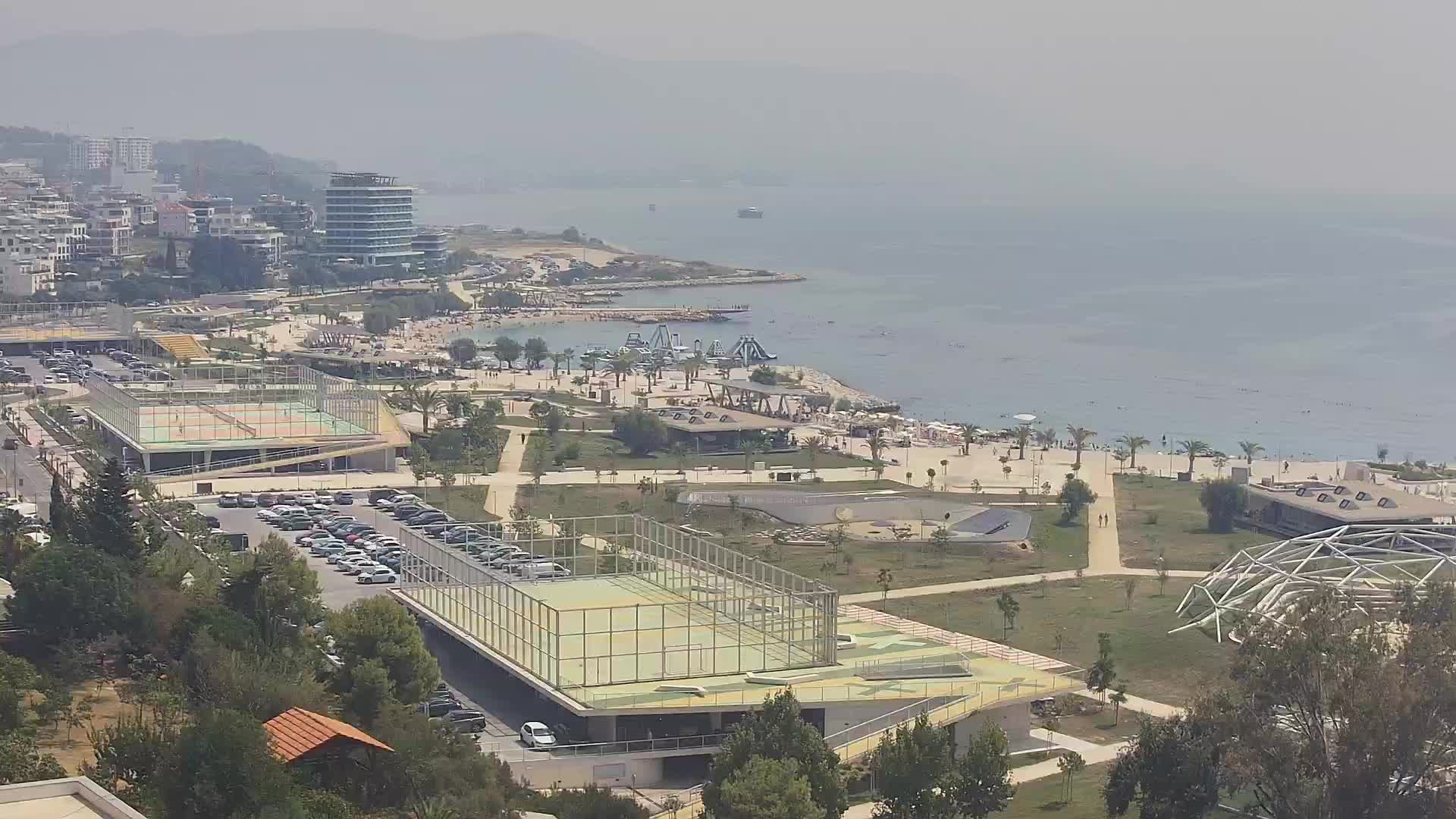Plaža Žnjan in športni objekti – Split