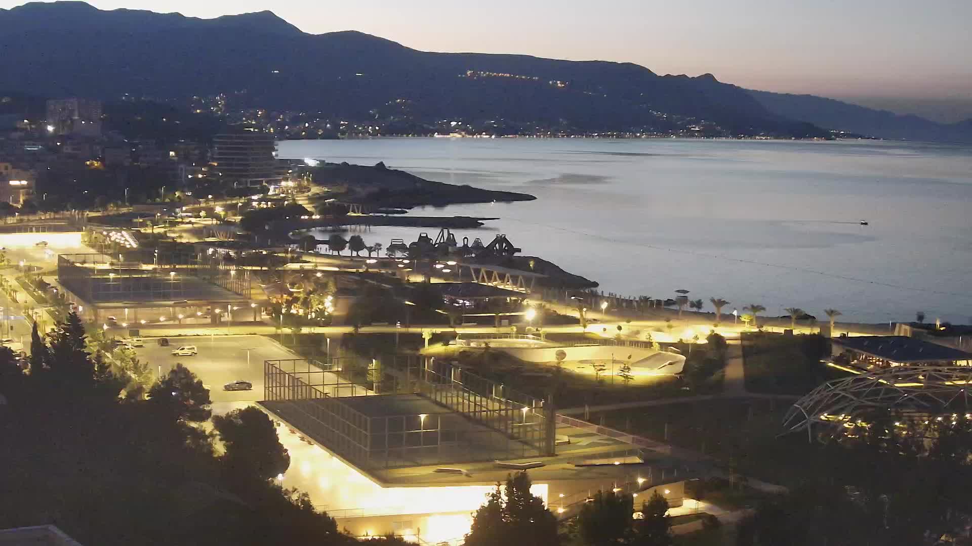 Playa Žnjan e instalaciones deportivas – Split