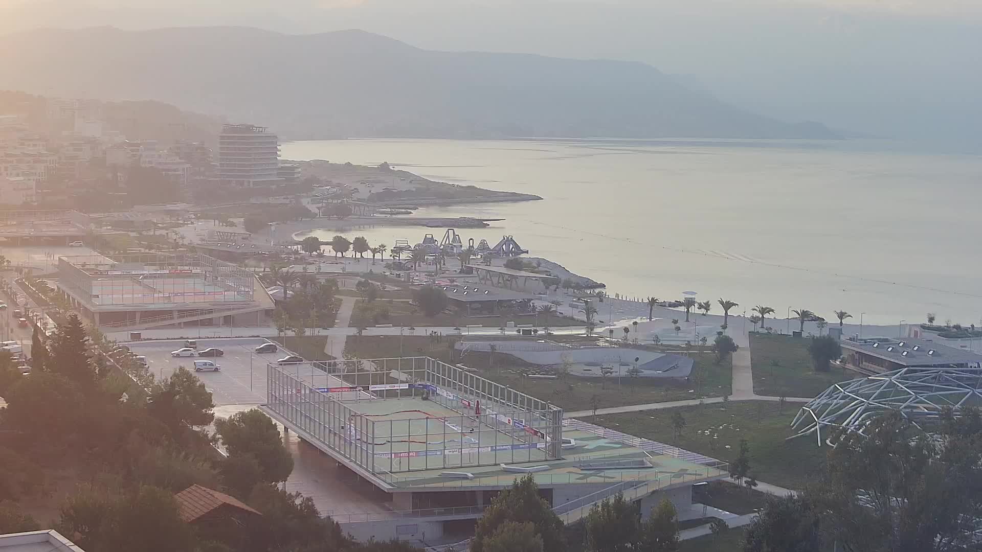 Plaža Žnjan in športni objekti – Split