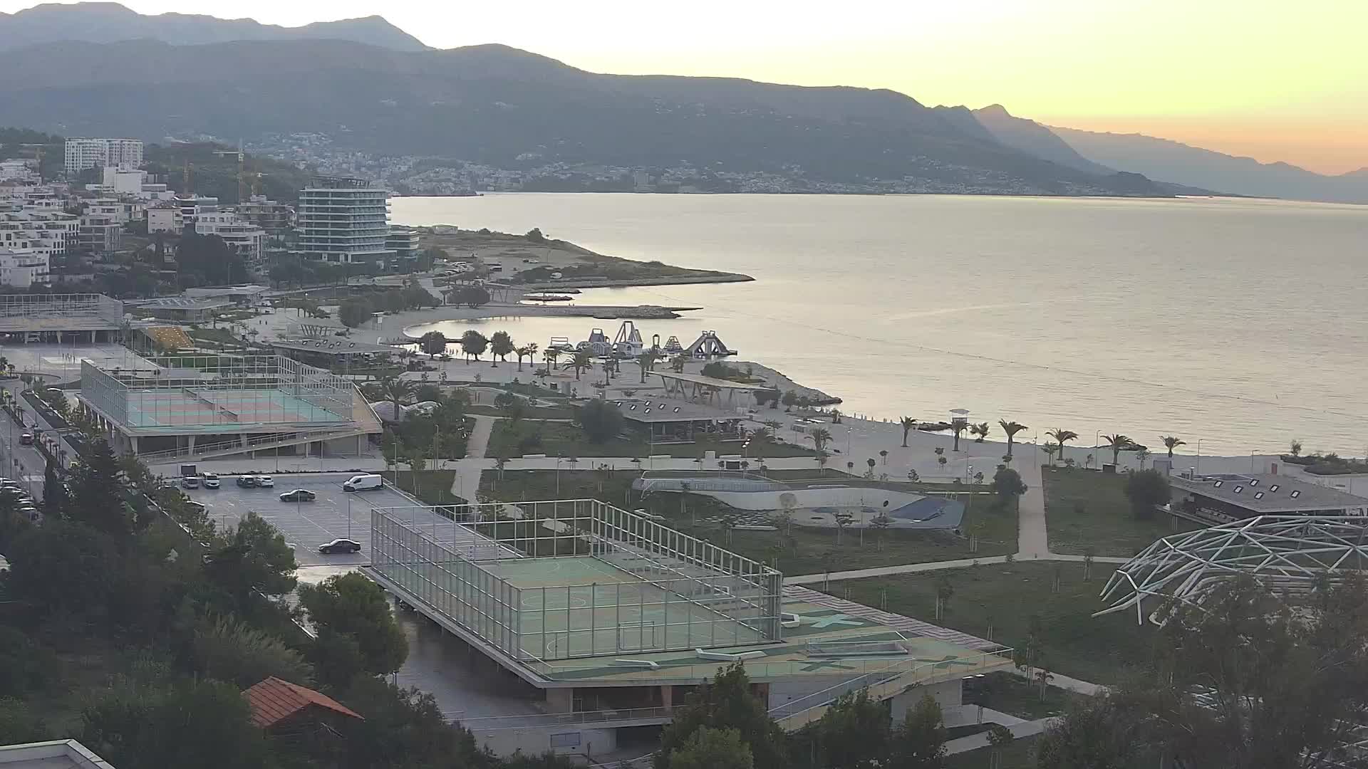 Playa Žnjan e instalaciones deportivas – Split