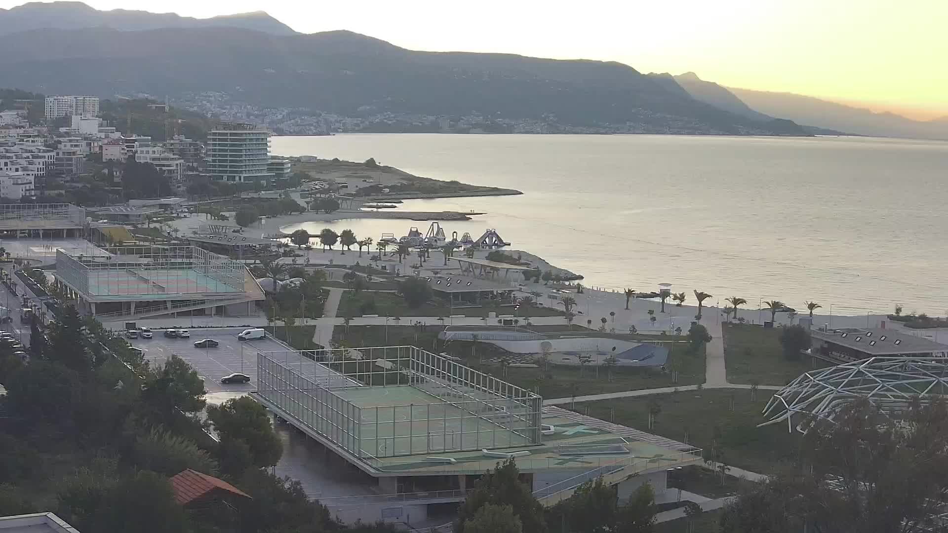 Playa Žnjan e instalaciones deportivas – Split