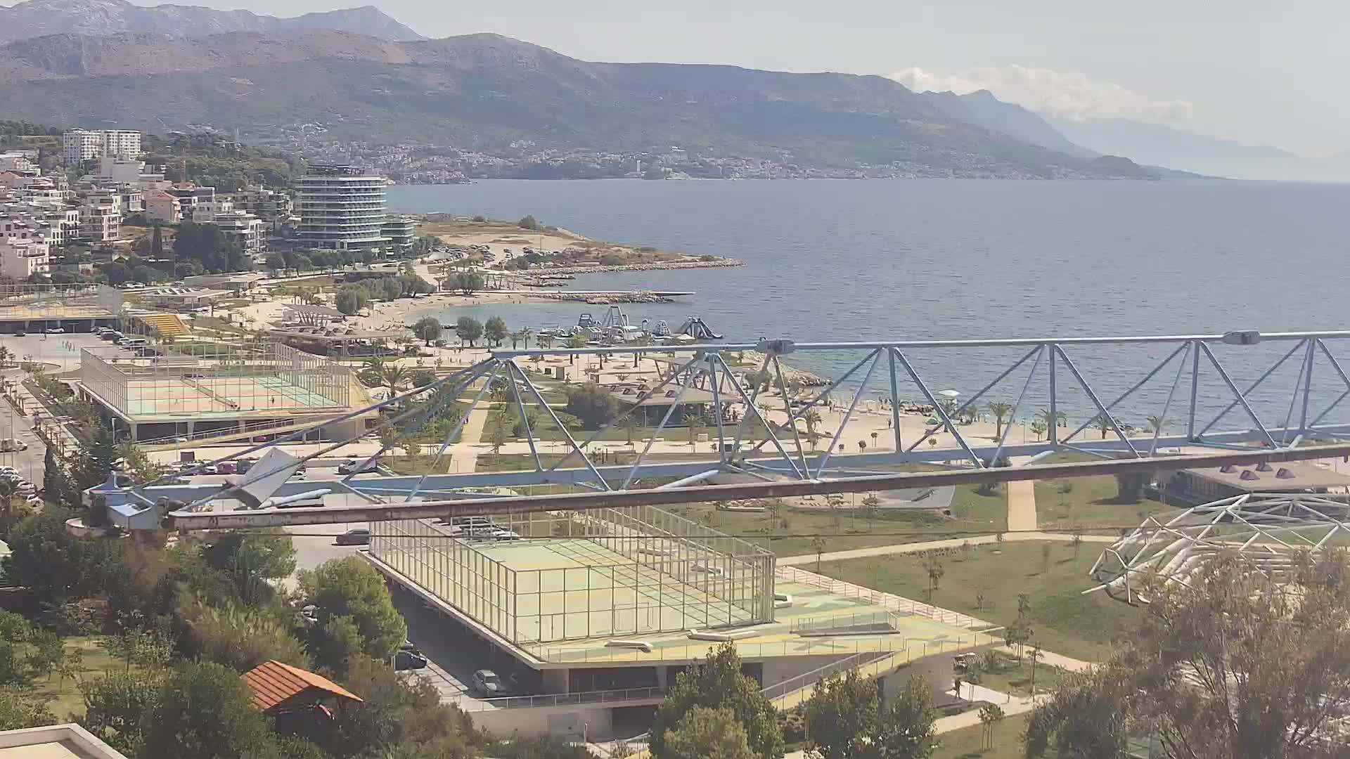 Plaža Žnjan in športni objekti – Split