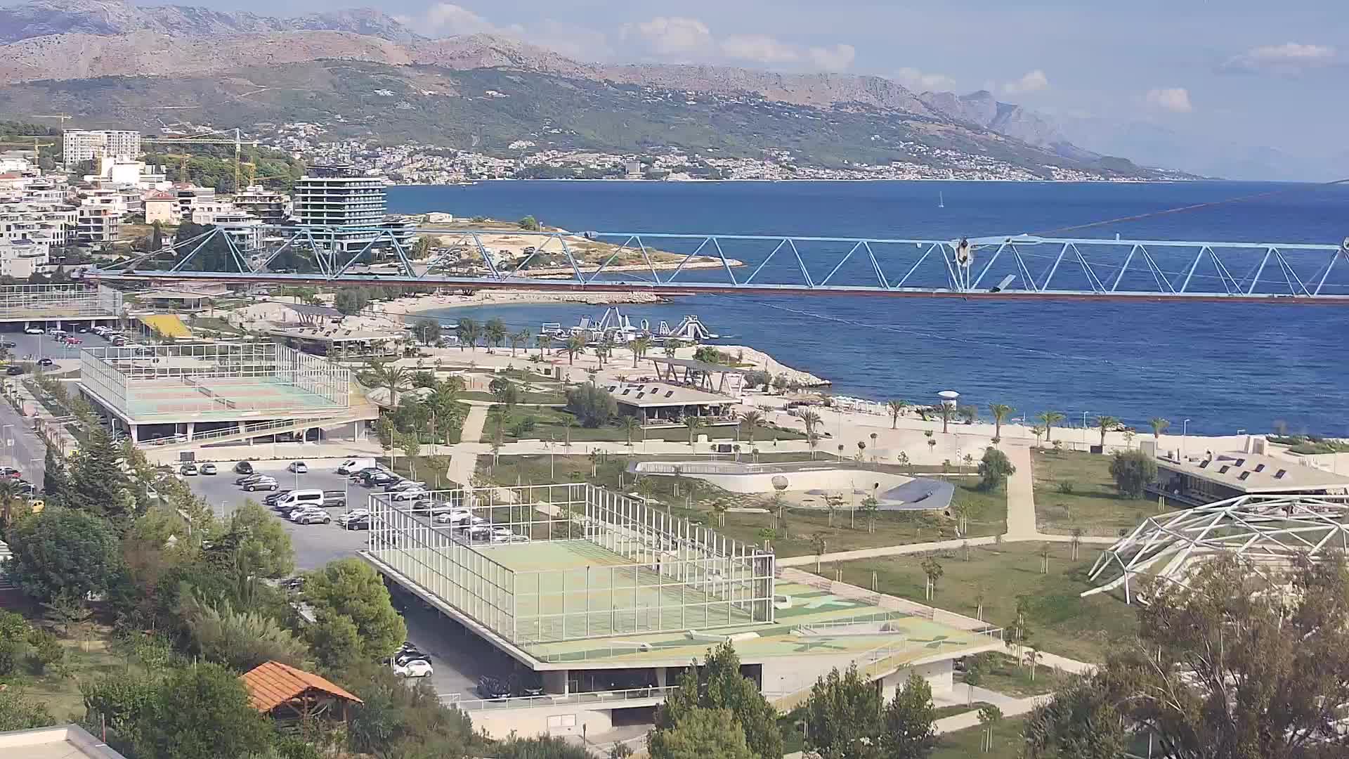 Plaža Žnjan in športni objekti – Split