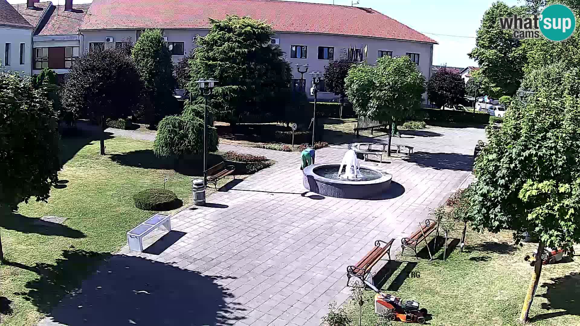 Čazma – Čazmanskog Kaptola square