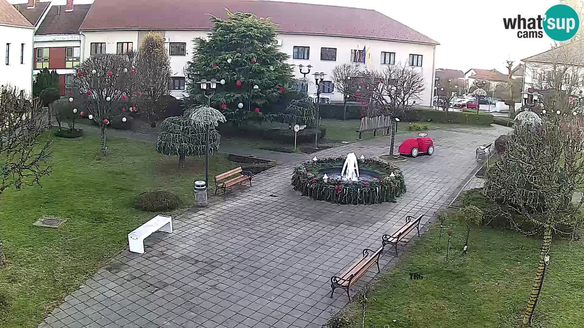 Čazma – Čazmanskog Kaptola square