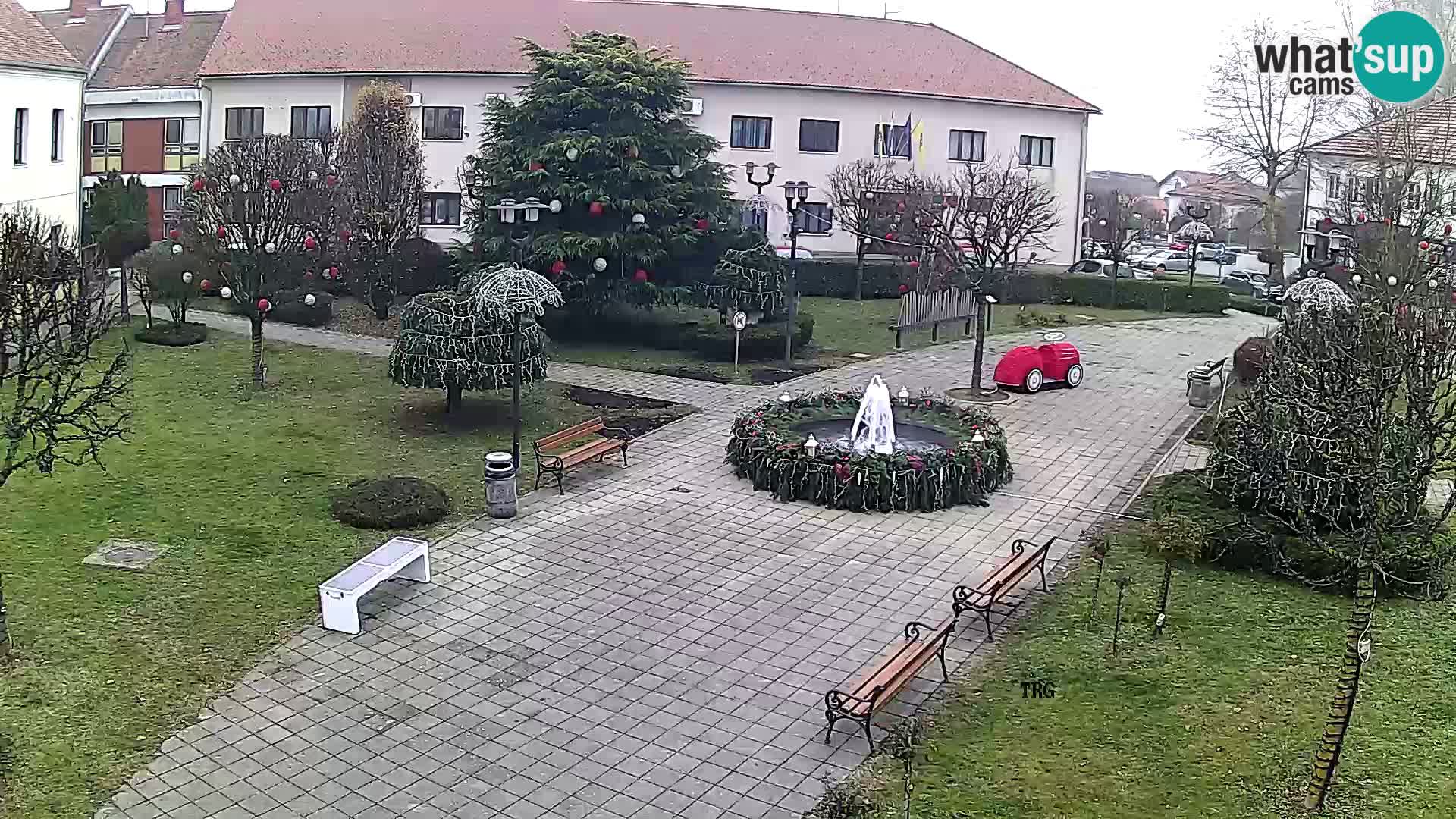 Čazma – Čazmanskog Kaptola square