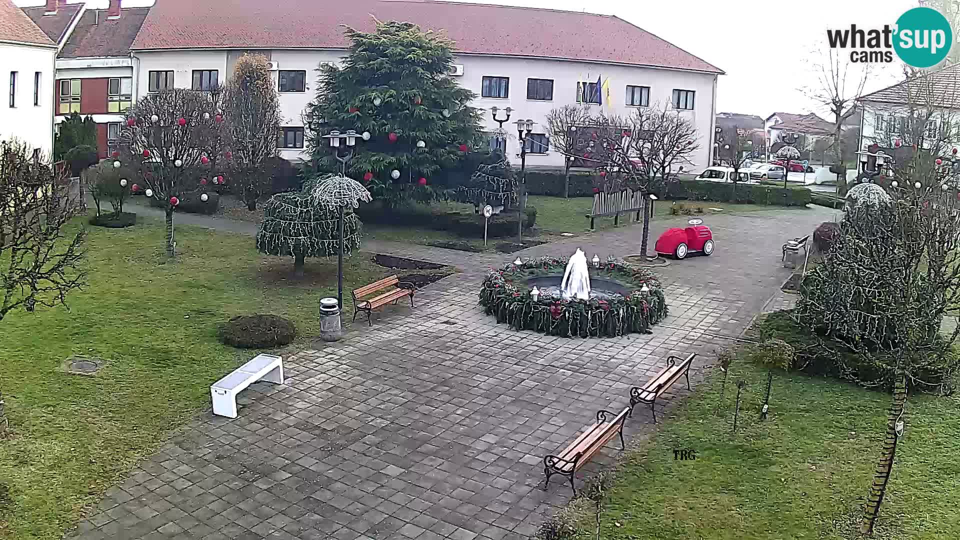 Čazma – Čazmanskog Kaptola square