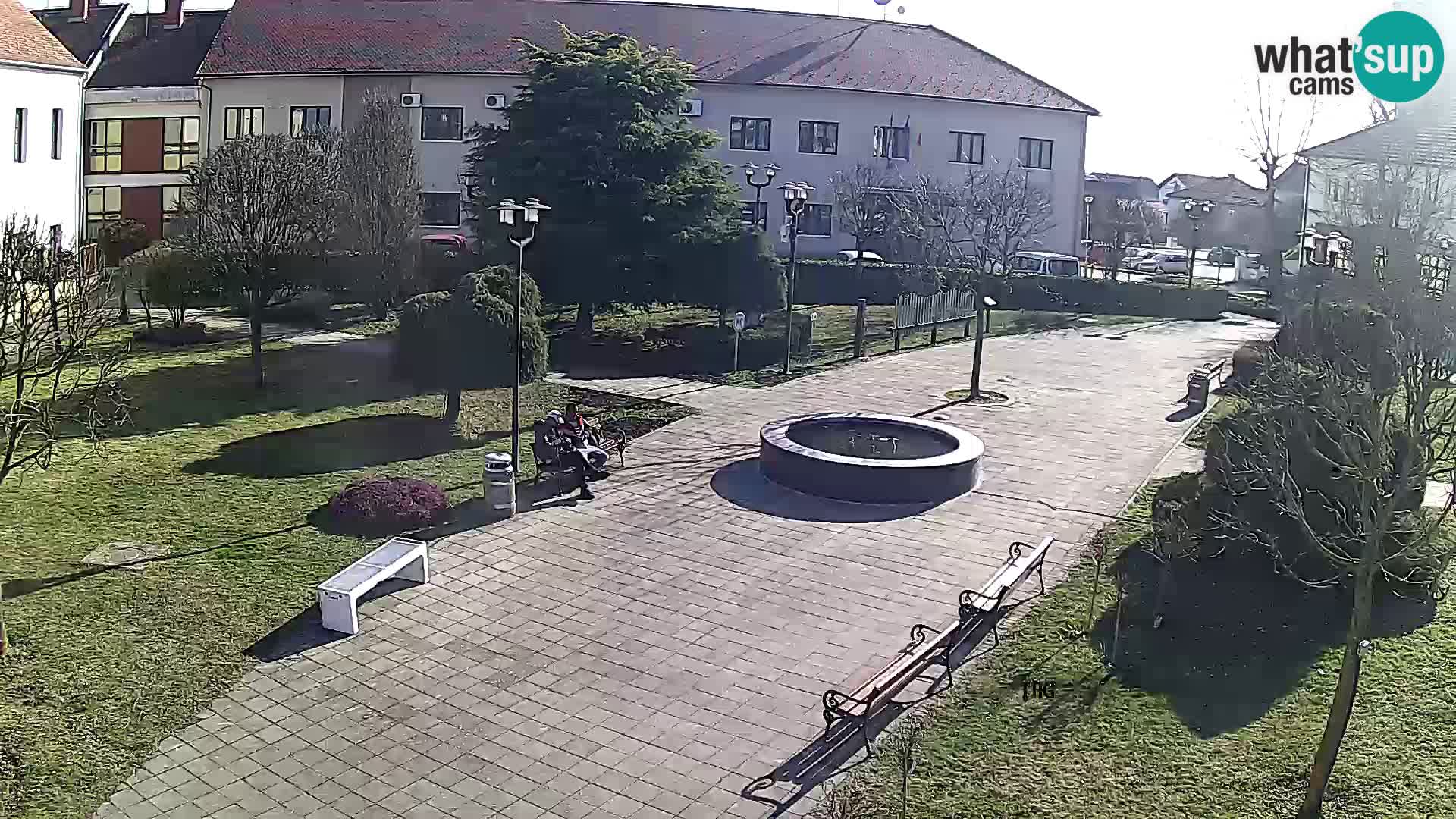 Čazma – Čazmanskog Kaptola square