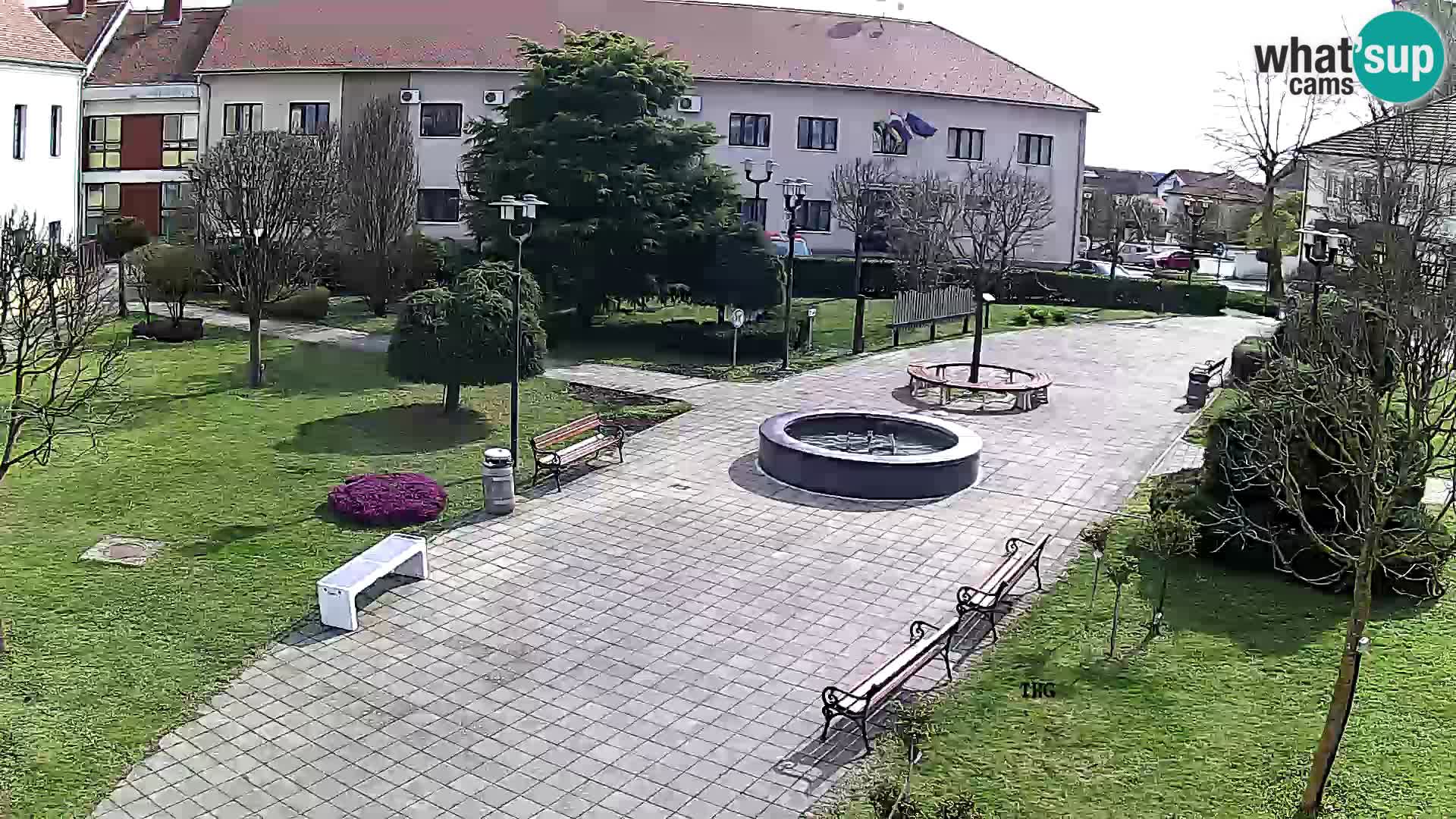 Čazma – Čazmanskog Kaptola square