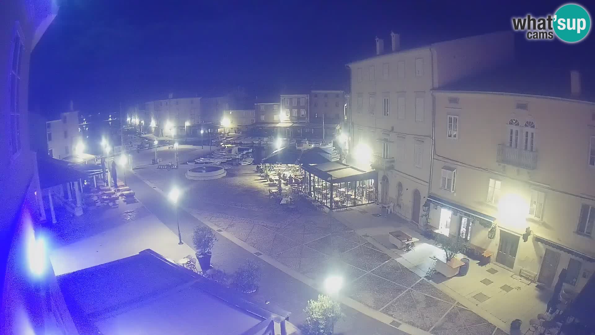 LIVE cam Cres city – main square and “mandrač” – Cres island – Croatia